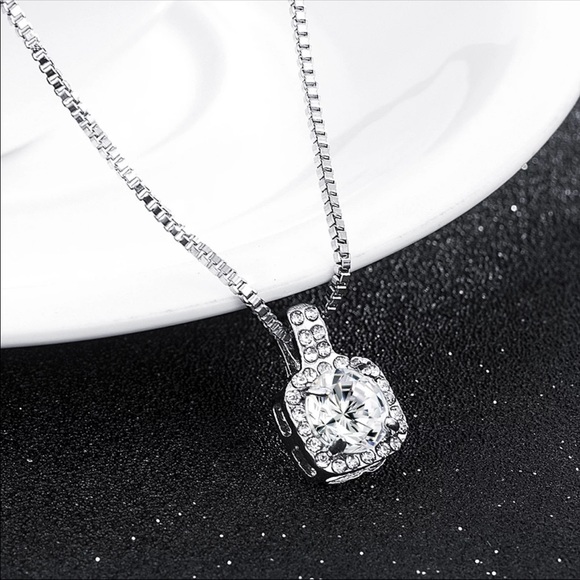 Square Rhinestone Crystal Zircon Pendant - Picture 5 of 8